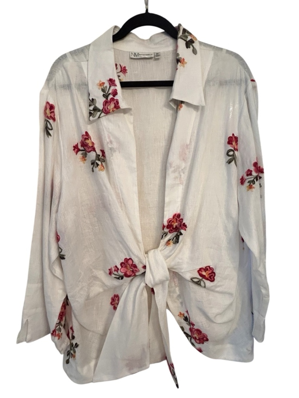 Neiman Marcus NWOT White Linen Front Tie Top with Floral Embroidery Size 2X